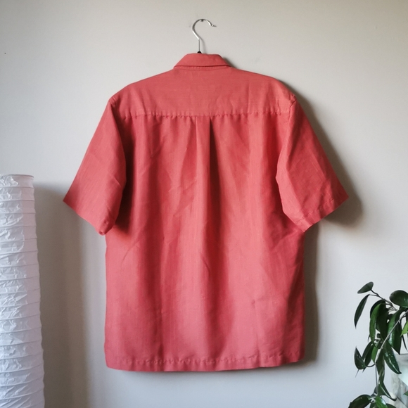 Men's Short Sleeve Button Down Shirt - Picture 2 of 6